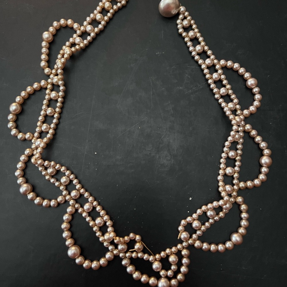Antique faux pearl necklace *for repair*